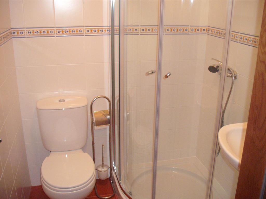 Casa Pires Mateus Guest House Монсанту Стая снимка